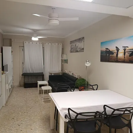 Апартаменты Apartamento A 20' De Valencia El Perellonet
